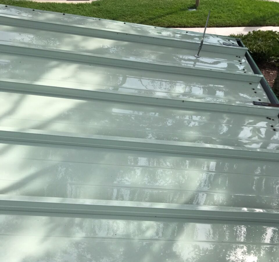 Before and after comparison showing Roof cleaning near me in The Villages, FL on a shingle roof